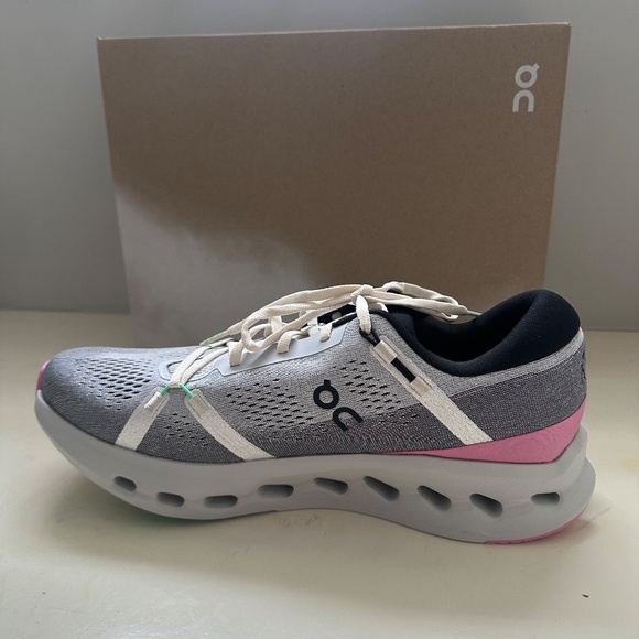 NIB Men's On Cloudsurfer 2 - NIB - Size 12.5 - White / Mineral pink green - Picture 6 of 10